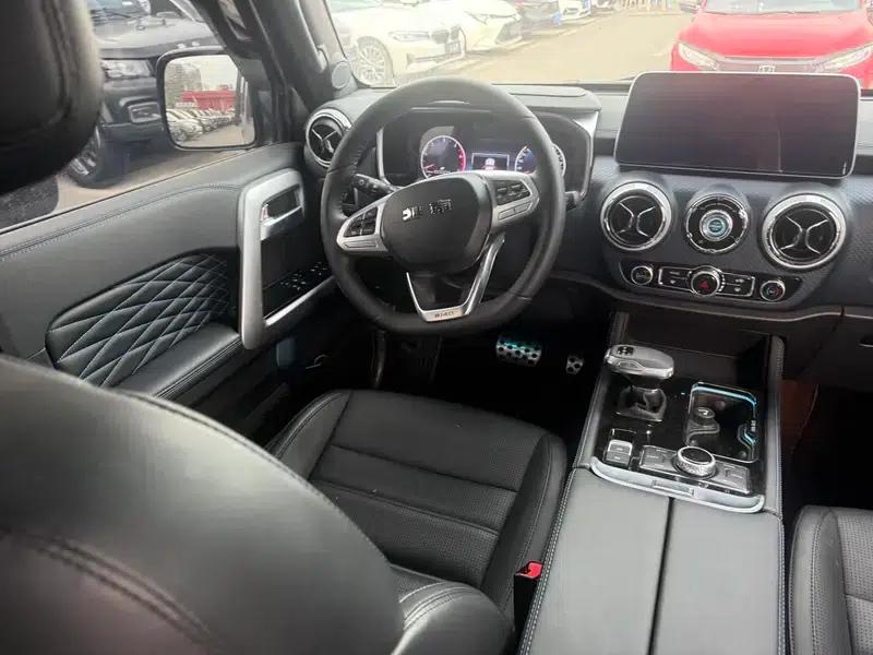Beijing BJ40 2024 2.0D Automatic 4WD Blade Hero Glory Edition — миниатюра 14