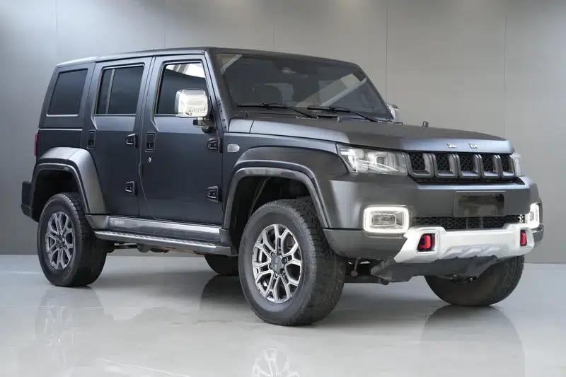 Beijing BJ40 2023 2.0T Automatic 4WD City Hunter Edition (Hero Model) — миниатюра 3