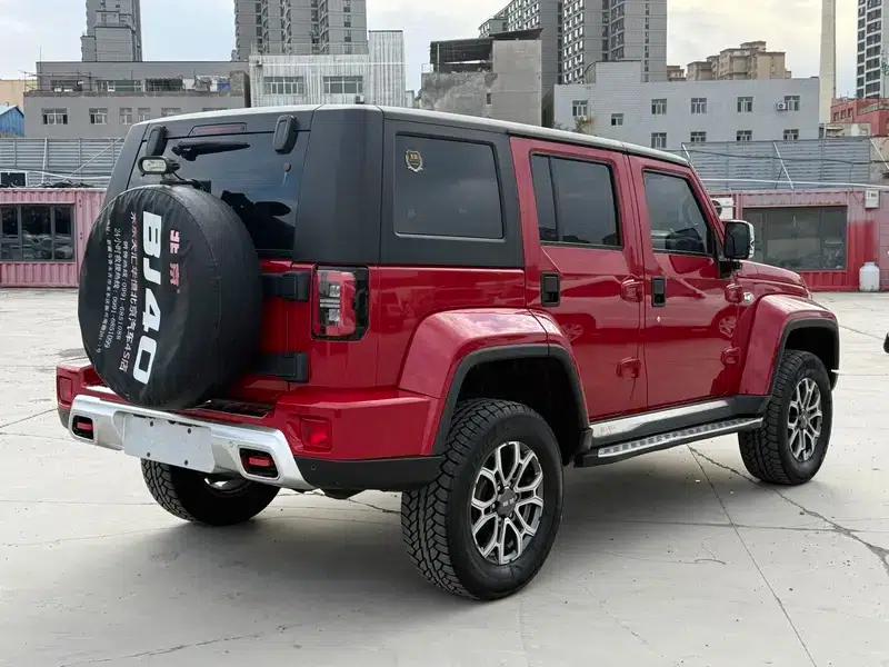 Beijing BJ40 2023 2.0T Automatic 4WD City Hunter Edition (Hero Model) — миниатюра 6