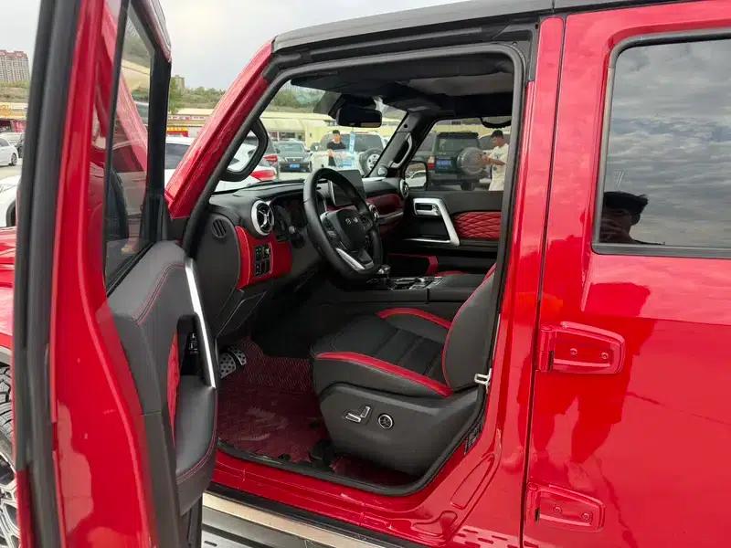 Beijing BJ40 2023 2.0T Automatic 4WD City Hunter Edition (Hero Model) — миниатюра 8