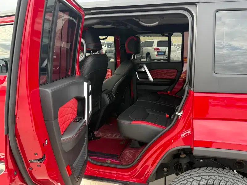 Beijing BJ40 2023 2.0T Automatic 4WD City Hunter Edition (Hero Model) — миниатюра 10