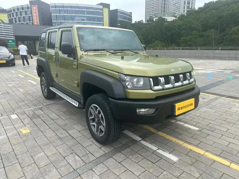 Beijing BJ40 2017 40L 2.3T Automatic 4WD Rally Champion Edition — миниатюра 3