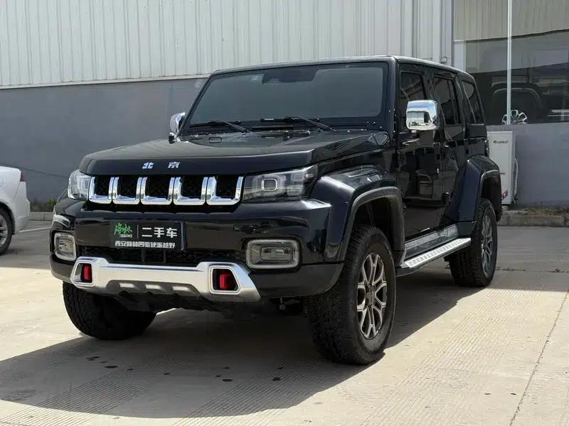 Beijing BJ40 2023 2.0T Automatic 4WD City Hunter Edition (Hero Model) — миниатюра 1