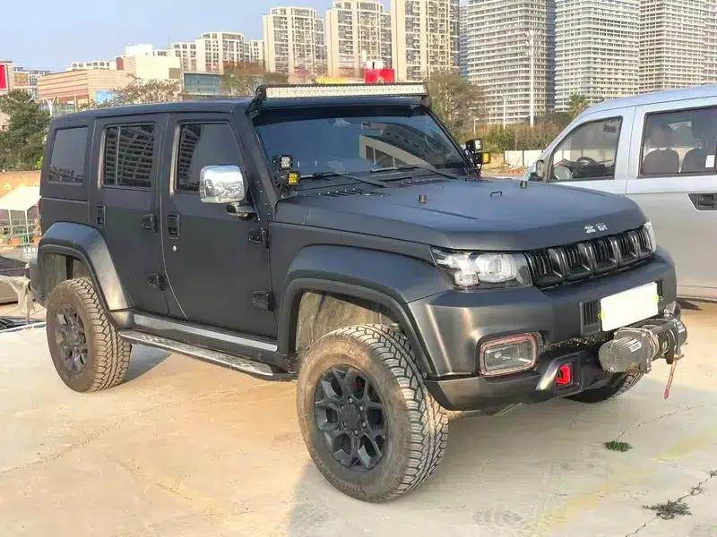 Beijing BJ40 2021 2.0D Automatic 4WD Blade Hero Edition (Hero Model) — миниатюра 2