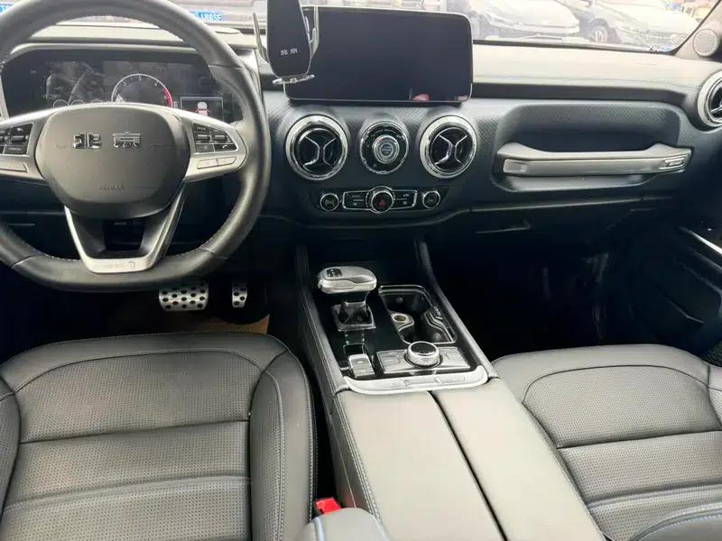 Beijing BJ40 2023 2.0D Automatic 4WD Blade Hero Edition (Hero Model) — миниатюра 8