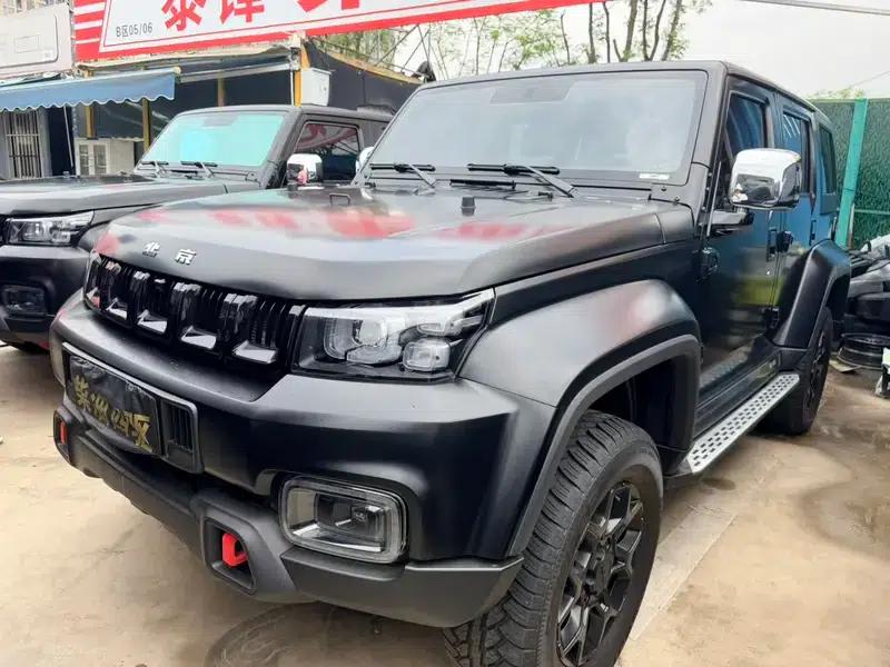 Beijing BJ40 2024 2.0D Automatic 4WD Blade Hero Glory Edition — миниатюра 1