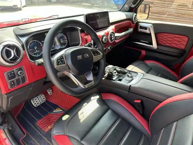 Beijing BJ40 2020 2.0T Automatic 4WD City Hunter Supreme Edition — миниатюра 8