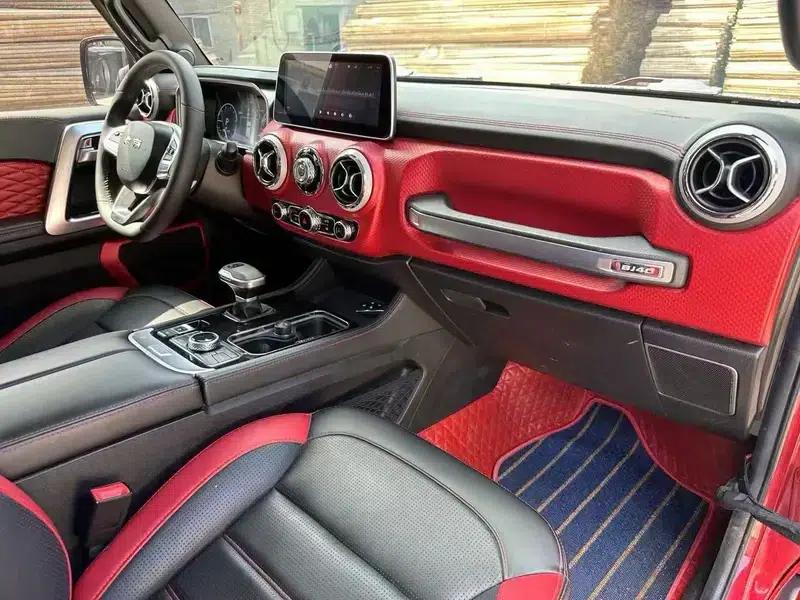 Beijing BJ40 2020 2.0T Automatic 4WD City Hunter Supreme Edition — миниатюра 9