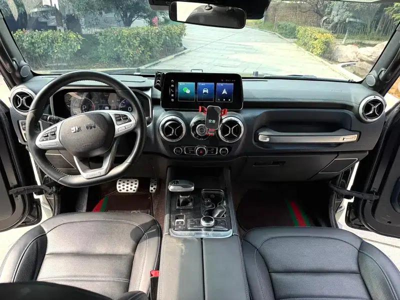 Beijing BJ40 2023 2.0D Automatic 4WD Blade Hero Edition Pioneer Model — миниатюра 9