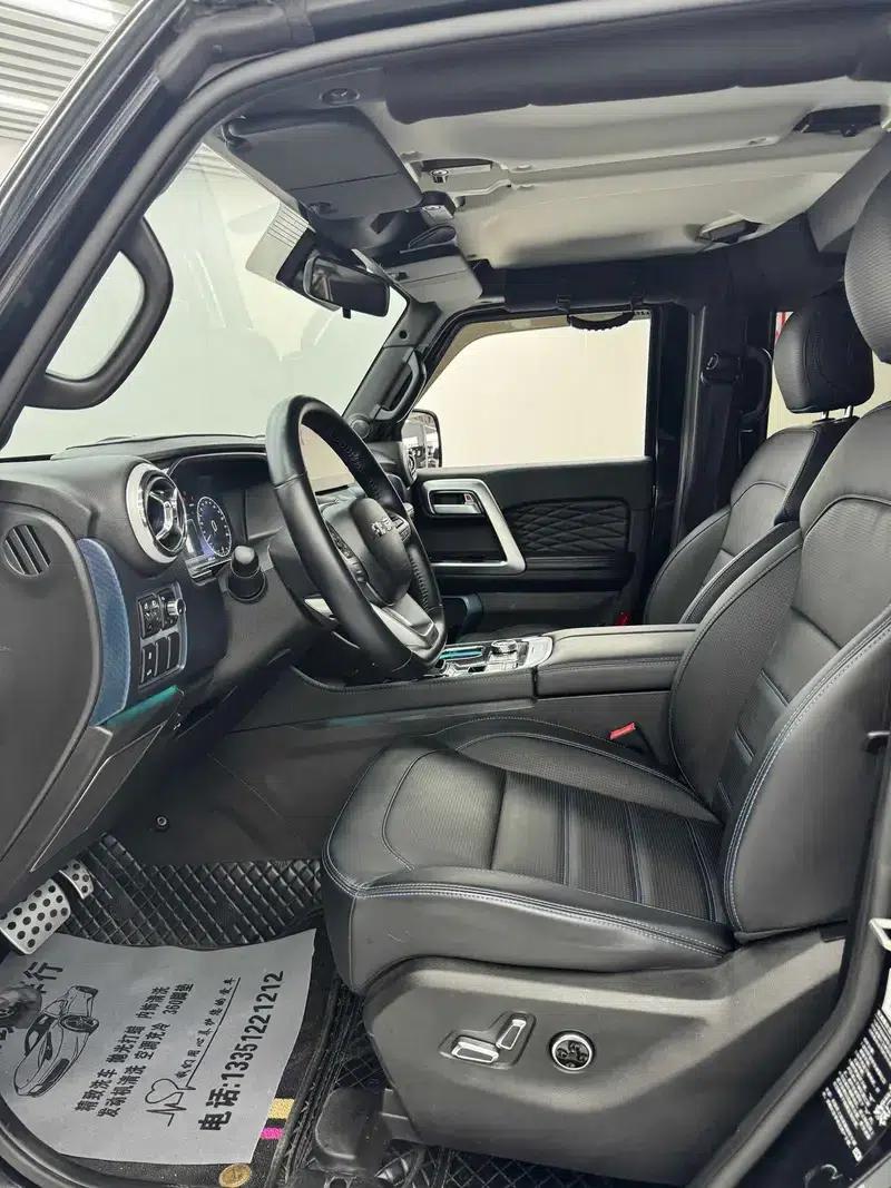 Beijing BJ40 2020 2.0T Automatic 4WD City Hunter Edition (Hero Model) — миниатюра 10