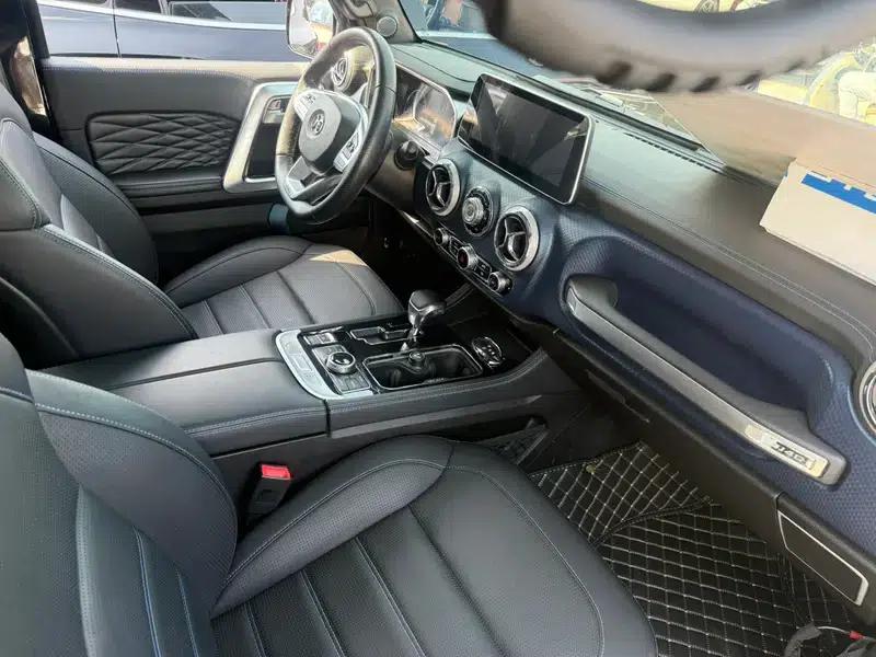 Beijing BJ40 2019 PLUS 2.3T Automatic 4WD Premium Edition (National VI Emission Standard) — миниатюра 10