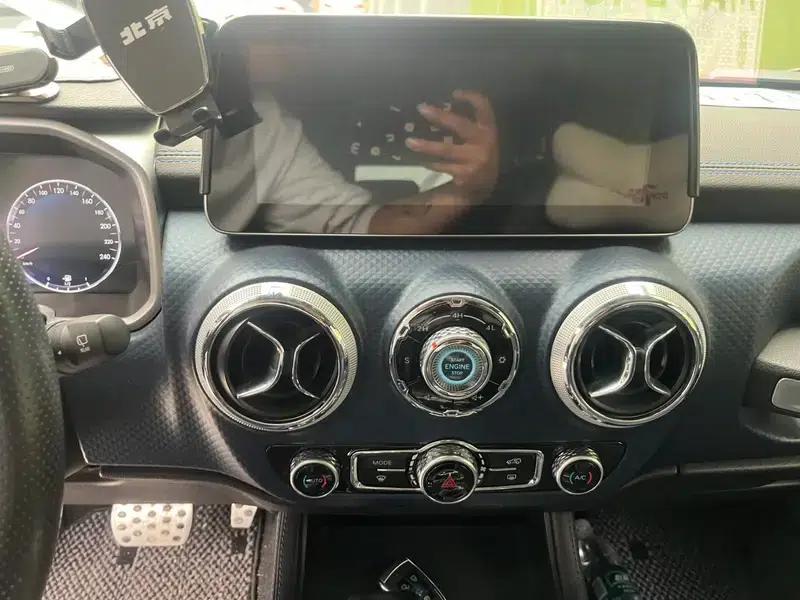 Beijing BJ40 2019 PLUS 2.3T Automatic 4WD Premium Edition (National VI Emission Standard) — миниатюра 10