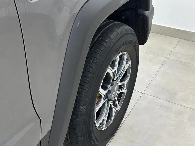 Beijing BJ40 2024 City Hunter Edition 2.0T Automatic 4WD Pioneer Model — миниатюра 17