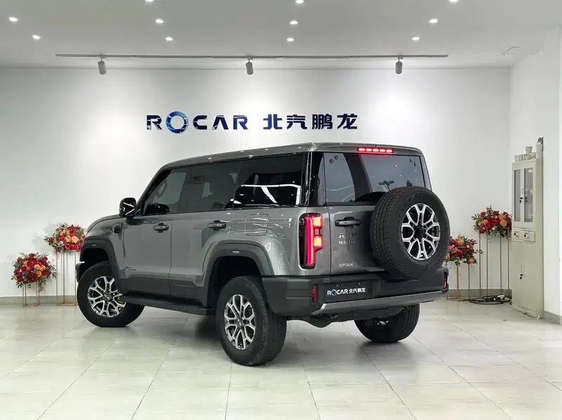 Beijing BJ40 2024 City Hunter Edition 2.0T Automatic 4WD Pioneer Model — миниатюра 4