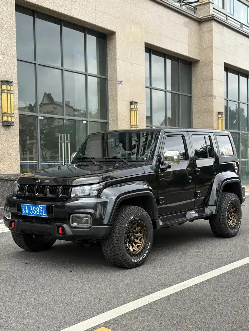 Beijing BJ40 2021 2.0D Automatic 4WD Blade Hero Edition (Hero Model) — миниатюра 1