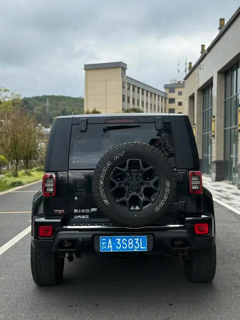 Beijing BJ40 2021 2.0D Automatic 4WD Blade Hero Edition (Hero Model) — миниатюра 5
