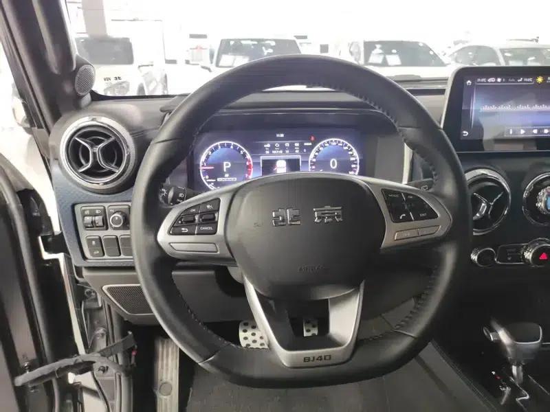 Beijing BJ40 2021 2.3T Automatic 4WD Blade Hero Edition Supreme Model — миниатюра 18