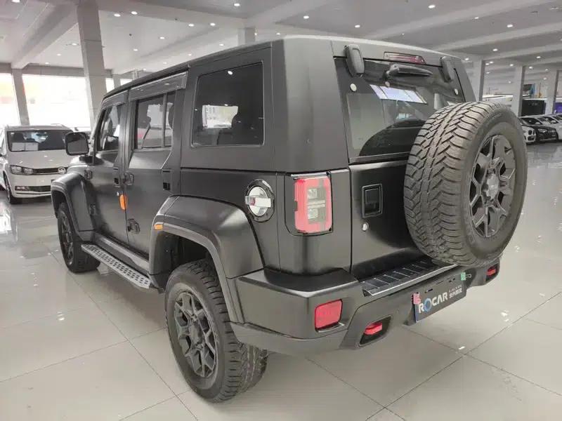 Beijing BJ40 2021 2.3T Automatic 4WD Blade Hero Edition Supreme Model — миниатюра 5