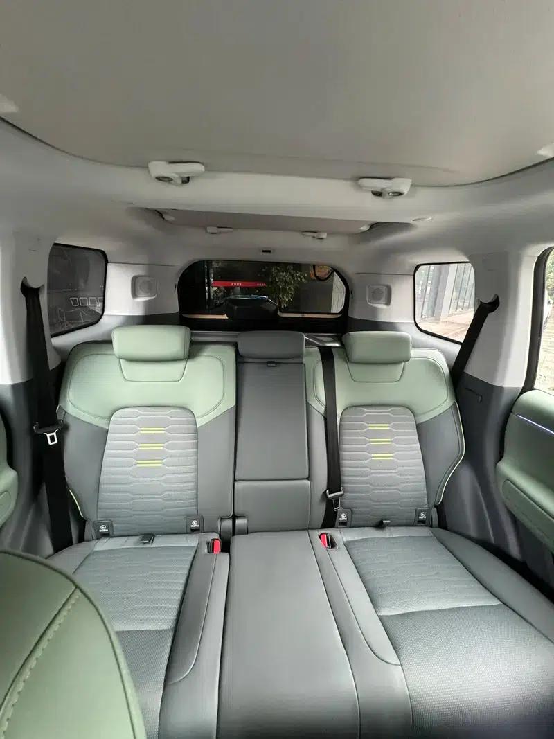 Beijing BJ40 2024 Blade Hero Edition 2.0D Automatic 4WD Traveler — миниатюра 9