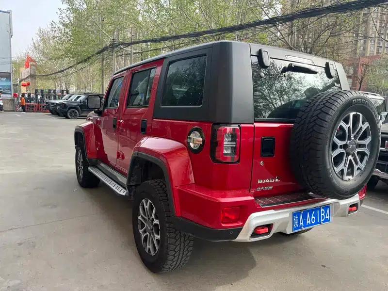 Beijing BJ40 2024 2.0T Automatic 4WD City Hunter Glory Edition — миниатюра 4