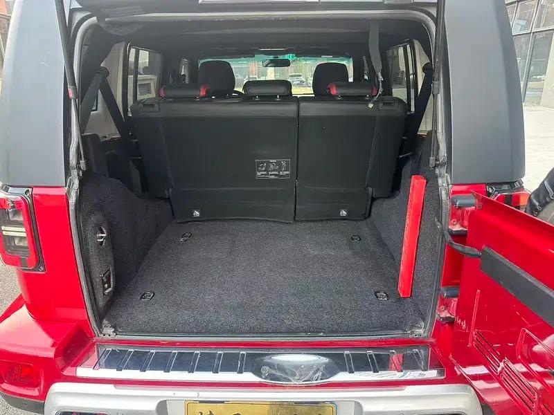 Beijing BJ40 2018 PLUS 2.3T Automatic 4WD Premium Edition — миниатюра 14
