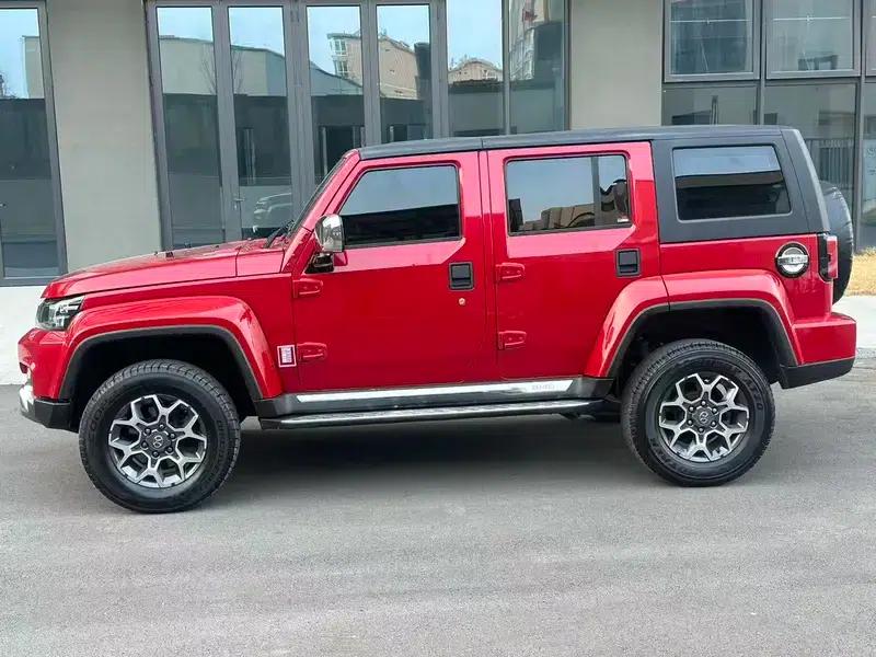 Beijing BJ40 2018 PLUS 2.3T Automatic 4WD Premium Edition — миниатюра 4