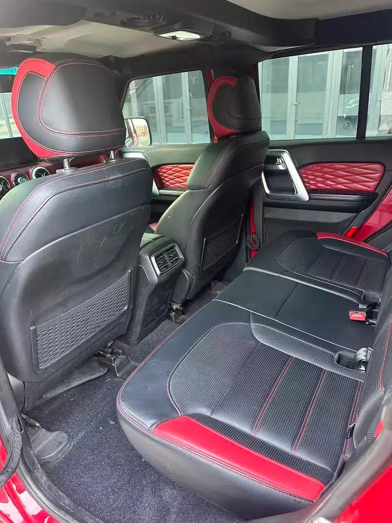 Beijing BJ40 2018 PLUS 2.3T Automatic 4WD Premium Edition — миниатюра 10
