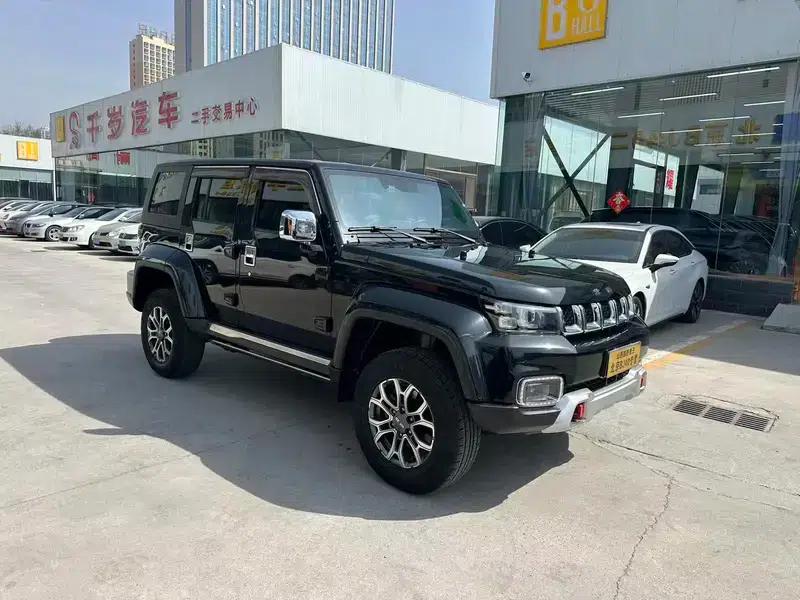 Beijing BJ40 2020 2.0T Automatic 4WD City Hunter Edition (Hero Model) — миниатюра 3