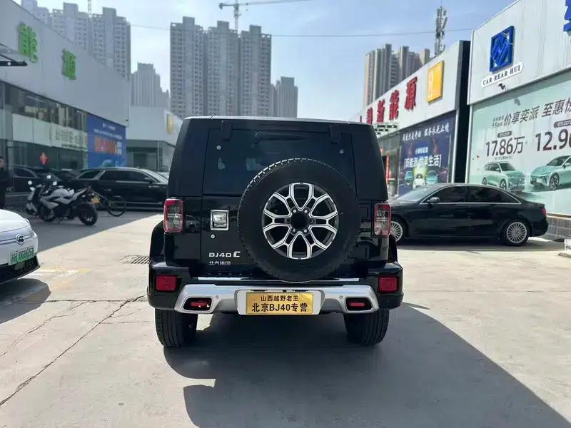 Beijing BJ40 2020 2.0T Automatic 4WD City Hunter Edition (Hero Model) — миниатюра 5