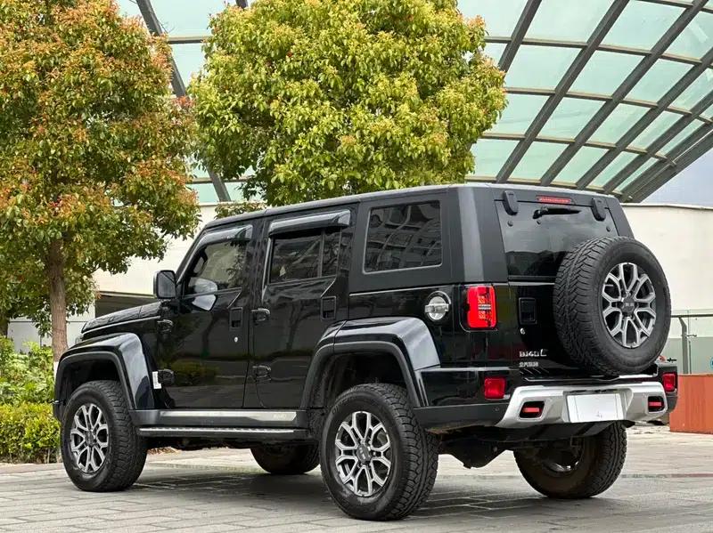 Beijing BJ40 2024 City Hunter Edition 2.0T Automatic 4WD Supreme Model — миниатюра 4