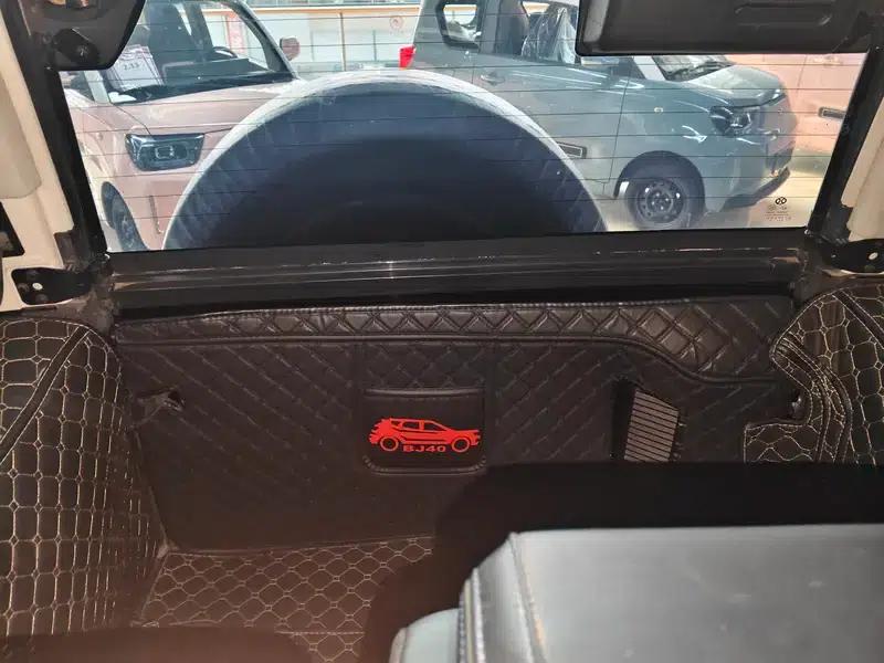Beijing BJ40 2019 2.3T Automatic 4WD City Hunter Premium Edition (National VI Emission Standard) — миниатюра 8