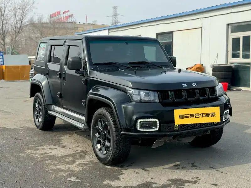 Beijing BJ40 2024 2.0D Automatic 4WD Blade Hero Glory Edition — миниатюра 3
