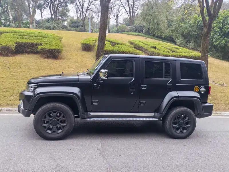 Beijing BJ40 2023 2.0D Automatic 4WD Blade Hero Edition (Hero Model) — миниатюра 4