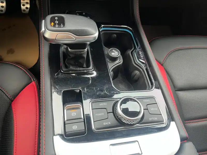 Beijing BJ40 2020 2.0T Automatic 4WD City Hunter Edition (Hero Model) — миниатюра 12