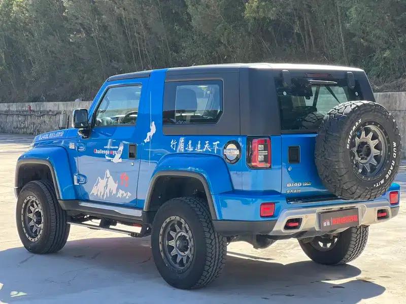 Beijing BJ40 2020 2.0T Automatic 4WD Tribute Edition Knight Model — миниатюра 4