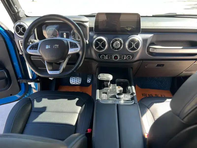 Beijing BJ40 2020 2.0T Automatic 4WD Tribute Edition Knight Model — миниатюра 7