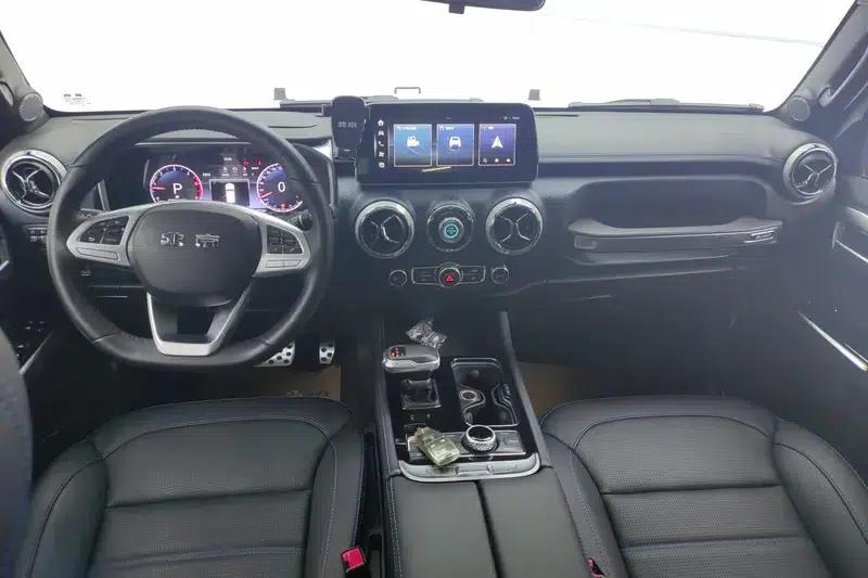 Beijing BJ40 2023 2.0D Automatic 4WD Blade Hero Edition (Hero Model) — миниатюра 13