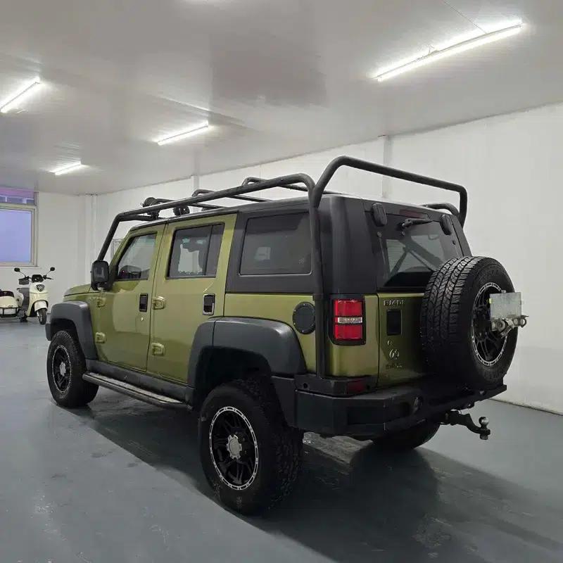 Beijing BJ40 2016 40L 2.3T Automatic 4WD Premium Edition — миниатюра 4