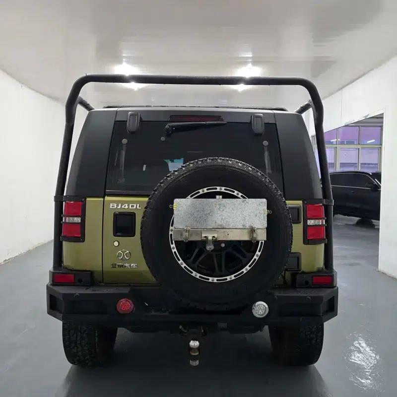 Beijing BJ40 2016 40L 2.3T Automatic 4WD Premium Edition — миниатюра 5