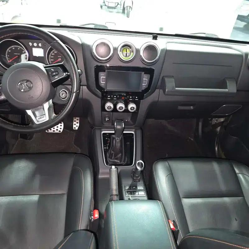 Beijing BJ40 2016 40L 2.3T Automatic 4WD Premium Edition — миниатюра 7