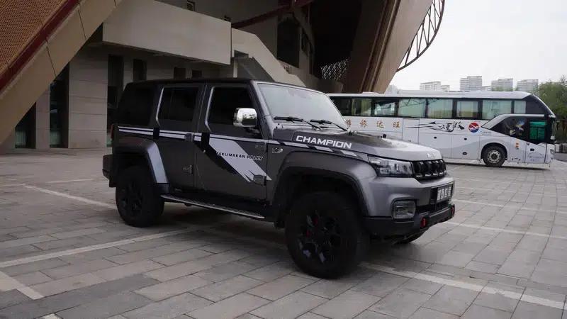 Beijing BJ40 2021 2.0T Automatic 4WD Rally Champion Edition — миниатюра 3