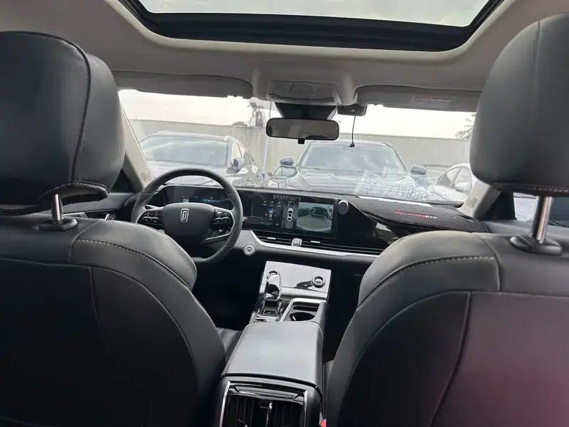 Bestune B70 2023 Model, Third Generation, 1.5T Automatic Enjoyment Edition — миниатюра 13