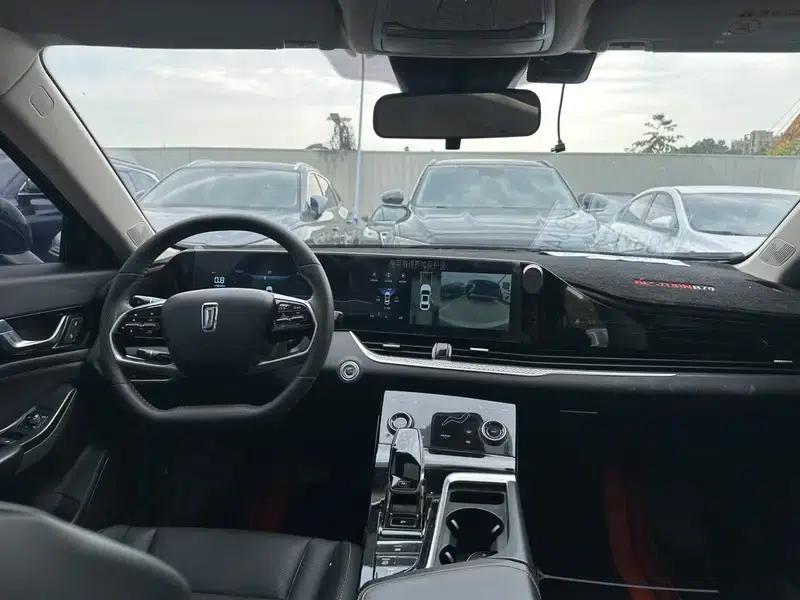 Bestune B70 2023 Model, Third Generation, 1.5T Automatic Enjoyment Edition — миниатюра 9