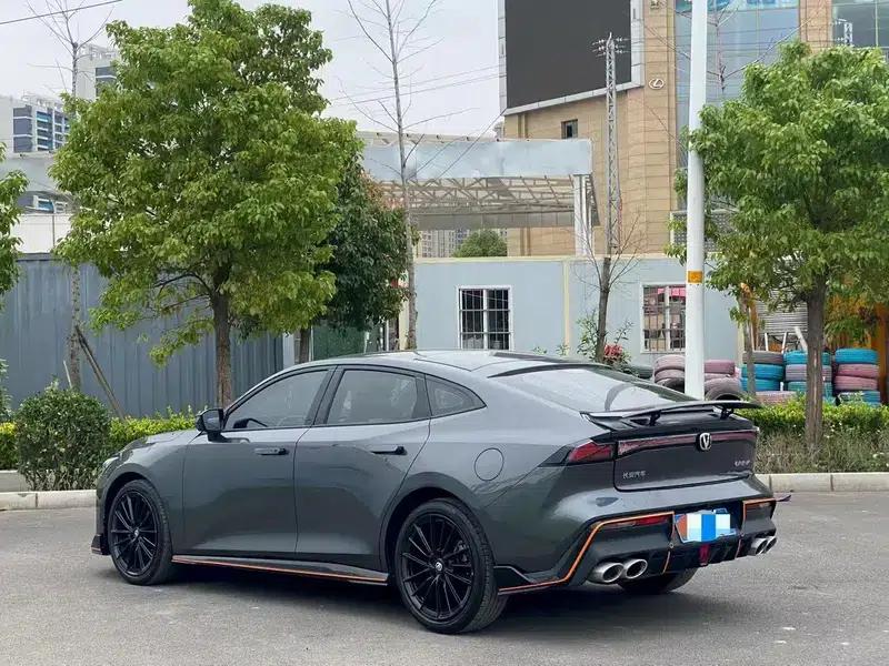 Changan UNI-V 2023 1.5T Sport Edition — миниатюра 4