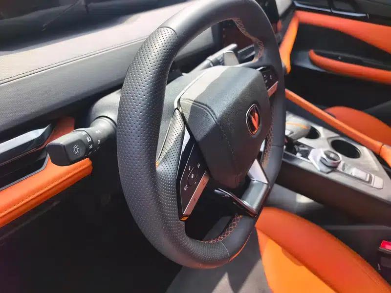Changan UNI-V 2022 1.5T Premium Edition — миниатюра 8