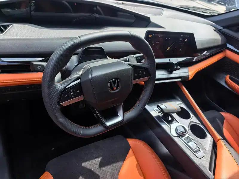 Changan UNI-V 2022 1.5T Premium Edition — миниатюра 9
