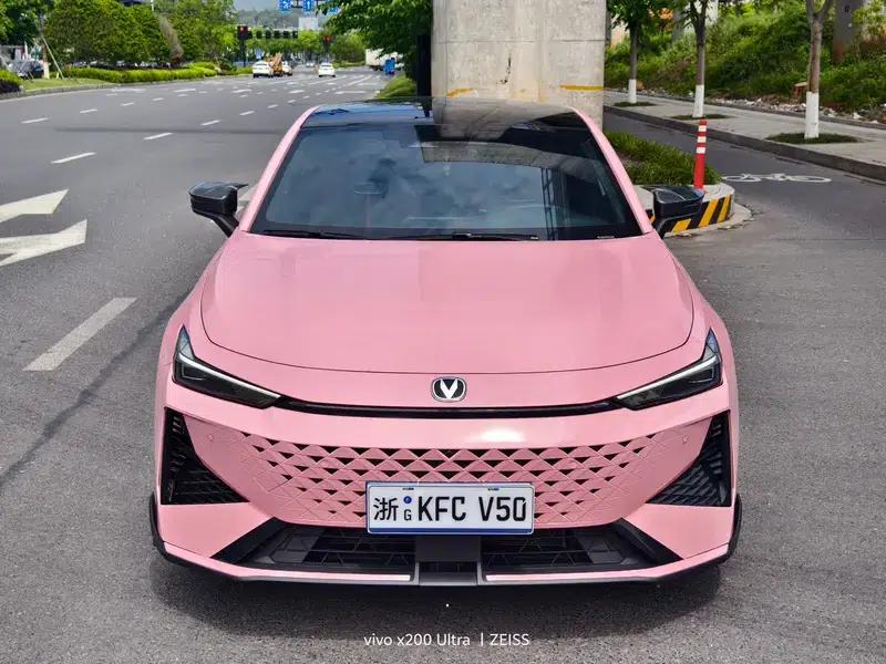 Changan UNI-V 2024 1.5T Premium Sport — миниатюра 2