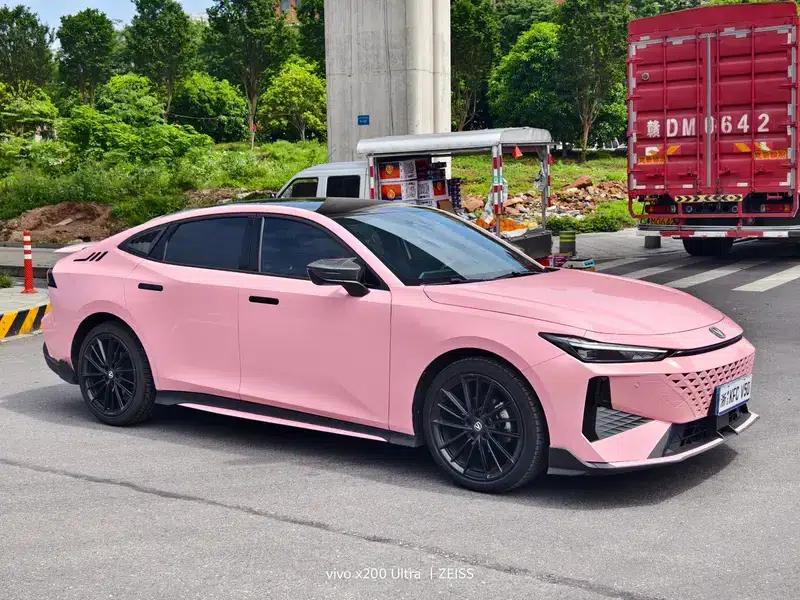 Changan UNI-V 2024 1.5T Premium Sport — миниатюра 3