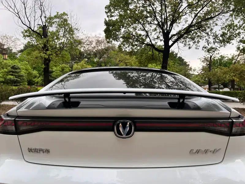 Changan UNI-V 2024 1.5T Premium Sport — миниатюра 15