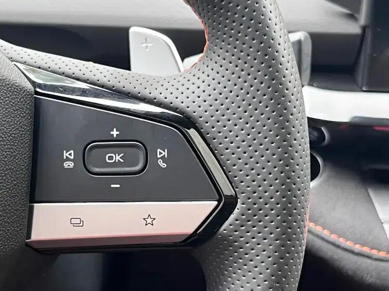 Changan UNI-V 2024 1.5T Premium Sport — миниатюра 16